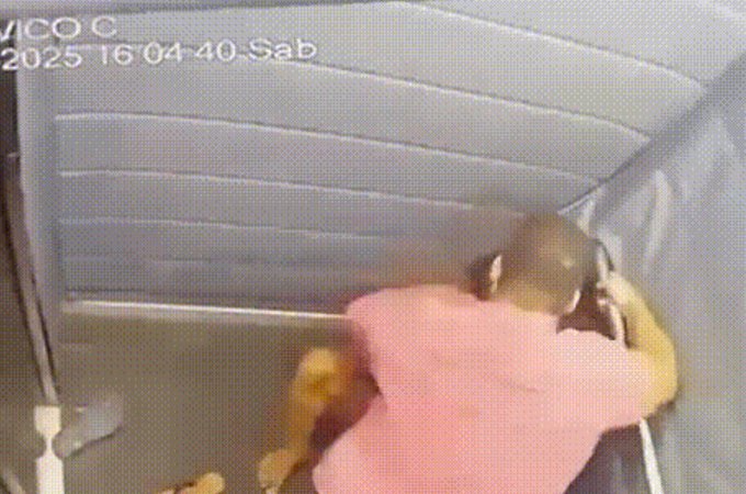 Mulher é agredida com mais de 60 socos por namorado dentro de elevador