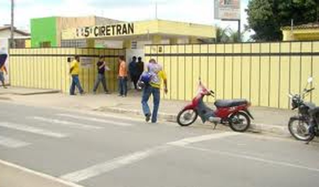 Justiça proíbe Detran de Alagoas licenciar 'cinquentinhas'