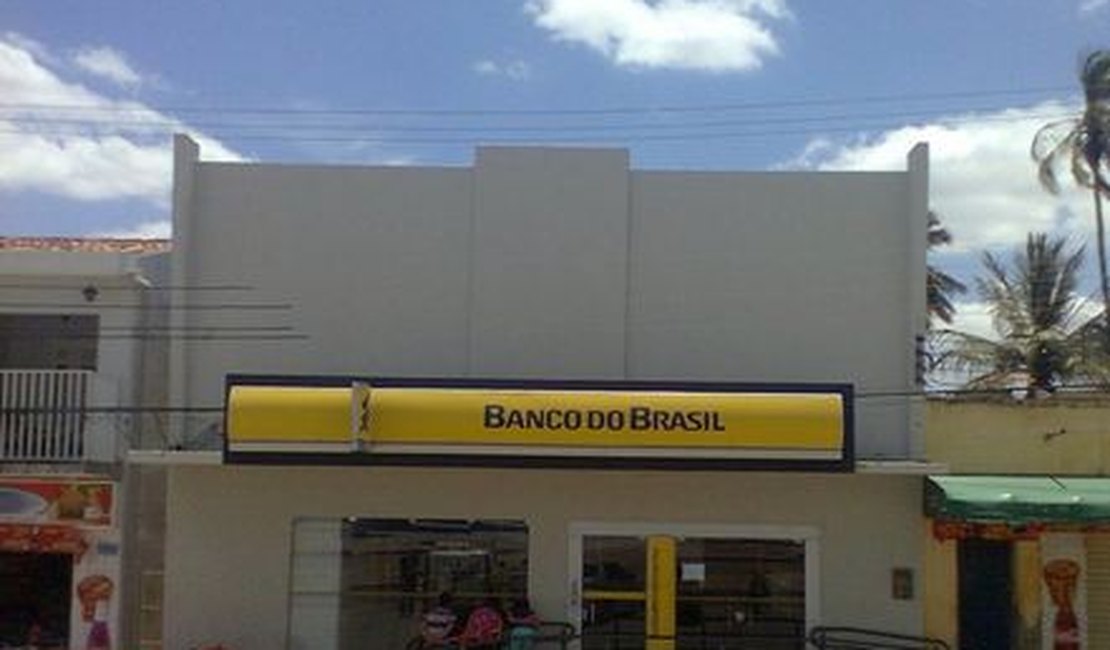 Bandidos explodem cofre da agência do Banco do Brasil em Igaci