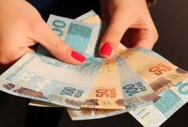 Governador antecipa pagamento de servidores para antes do carnaval