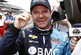 'Fim de uma era de piadas', diz Barrichello ao receber vacina antecipadamente