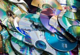 CDs e DVDs antigos podem descontaminar a água do esgoto