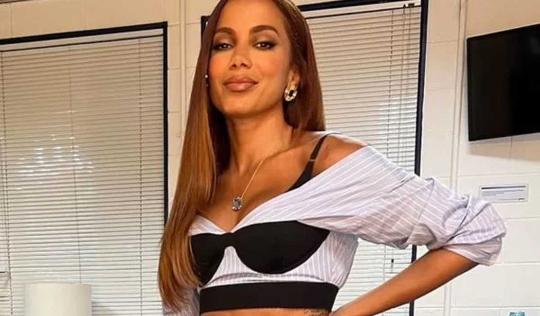 Anitta não segura a língua e detona uniformes brasileiros nas Olímpiadas de Paris: 'é triste'