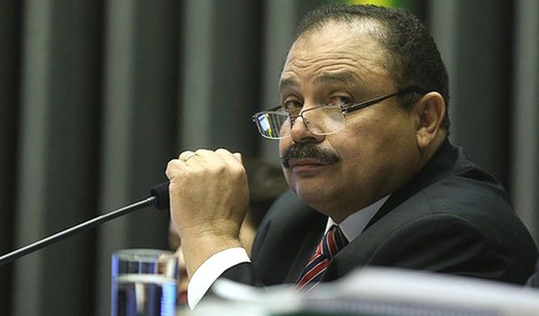 Ministro do STF autoriza quebra de sigilo bancário de Waldir Maranhão