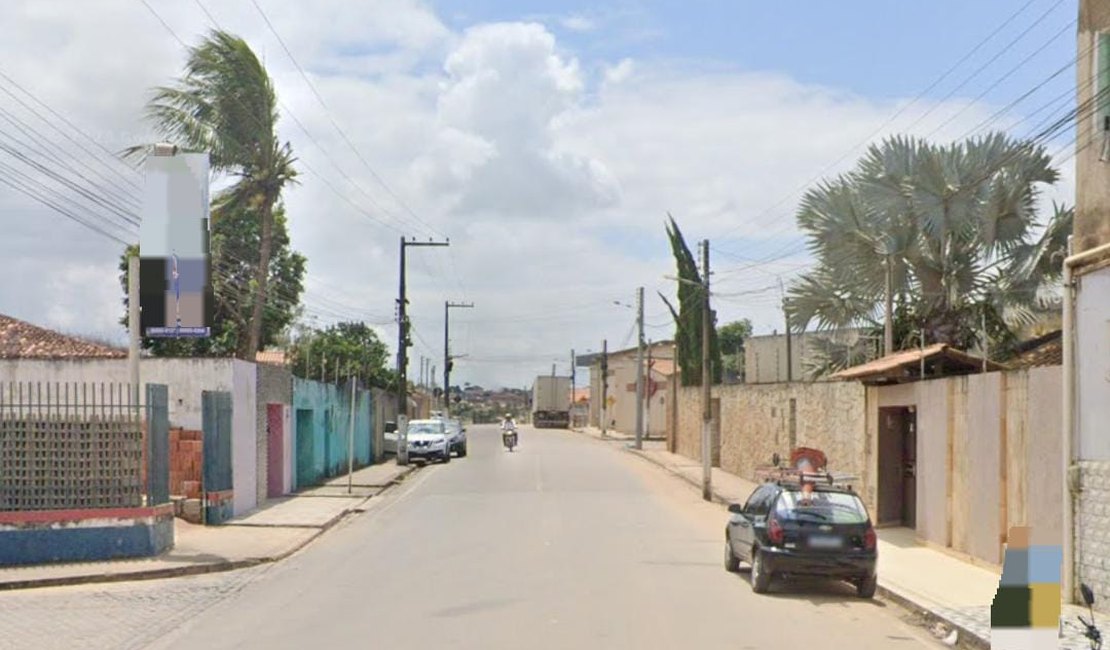 Bandidos invadem casa e matam morador a tiros dentro do quarto em Arapiraca