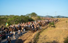 Cavalgada dos Pais 2026 reúne multidão em Traipu e celebra a cultura nordestina com grande festa