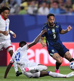 Brasil vence o Haiti por 3 a 0 e assume a liderança do grupo C da Copa do Mundo