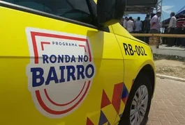 Suspeito de furtos é preso após tentar fugir pelo mar na Ponta Verde