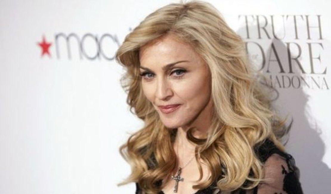 Madonna vem ao Brasil para inaugurar academia ‘Hard Candy’ em 2015