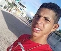 Homem morre e duas pessoas ficam feridas em acidente de moto no Sertão alagoano