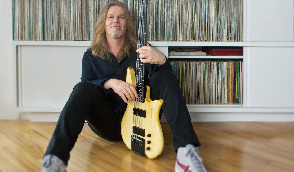 Humberto Gessinger, o eterno vocalista do Engenheiros do Hawaii, retorna a Maceió
