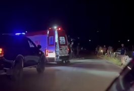 Colisão deixa vítima presa em veículo na AL-487, em Traipu