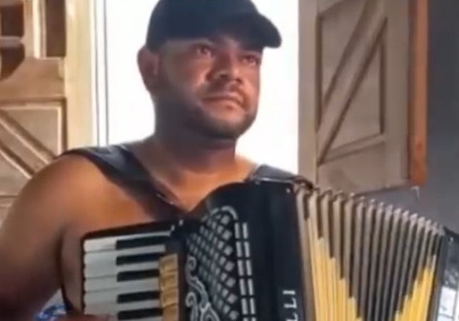 Músico de Penedo, Tinho Sanfoneiro é encontrado morto em residência