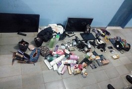 PM prende jovem por roubo majorado em salão de beleza em Maceió