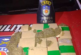 Dupla foge e polícia apreende mais de 4 kg de maconha em Maceió