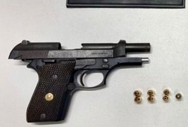 Polícia Militar apreende arma, balaclava e munições ligadas a homicídio de gesseiro em Arapiraca