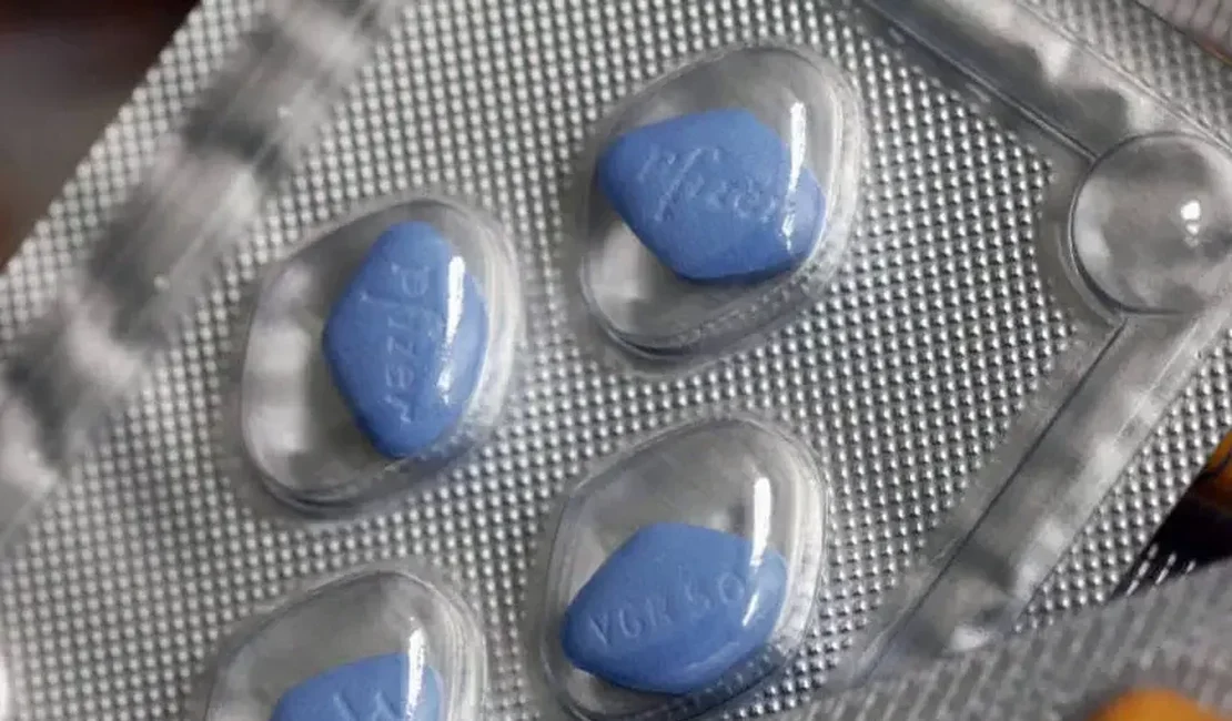 Amputação do pênis e visão vermelha: Saiba o que pode acontecer se você exagerar no viagra