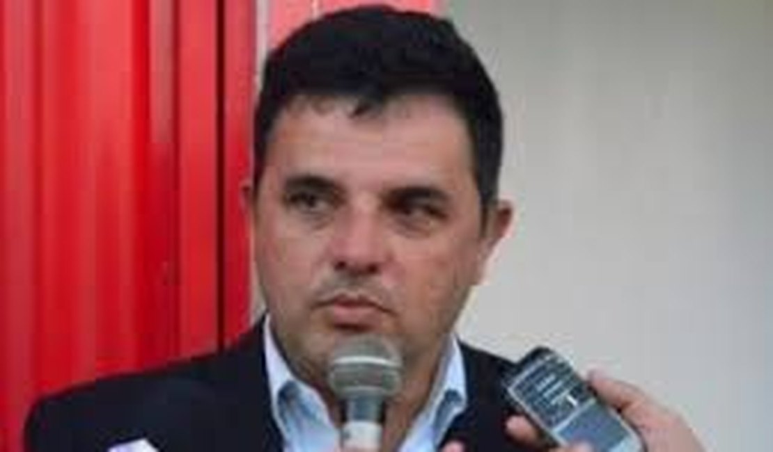 Vídeo. Prefeito de União dos Palmares exonera comissionados e contratados da Prefeitura