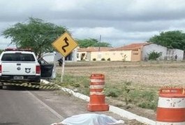 Homem é assassinado e mulher fica ferida na zona rural de Delmiro Gouveia