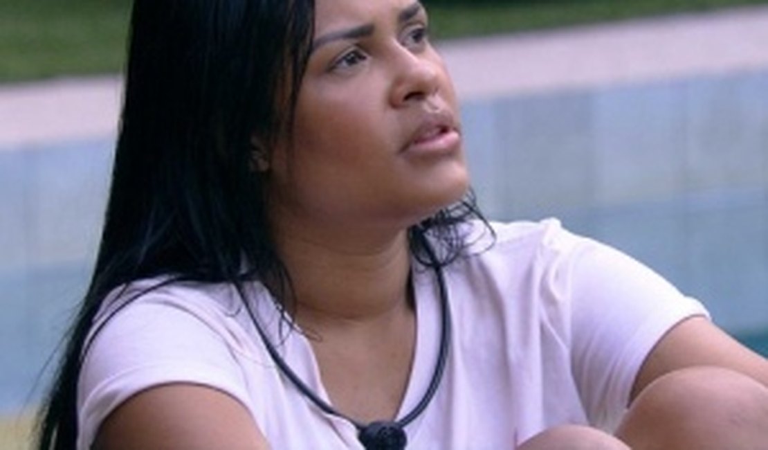 Flayslane é acusada de mentir sobre auxílio emergencial, discute e cita Neymar