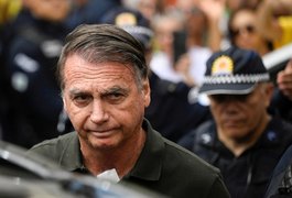 Perícia médica em Bolsonaro conclui que ex-presidente tem hérnia e necessita de cirurgia