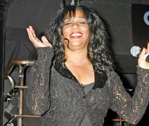 Morre aos 60 anos a cantora Joni Sledge, do Sister Sledge, do sucesso 'We are family'