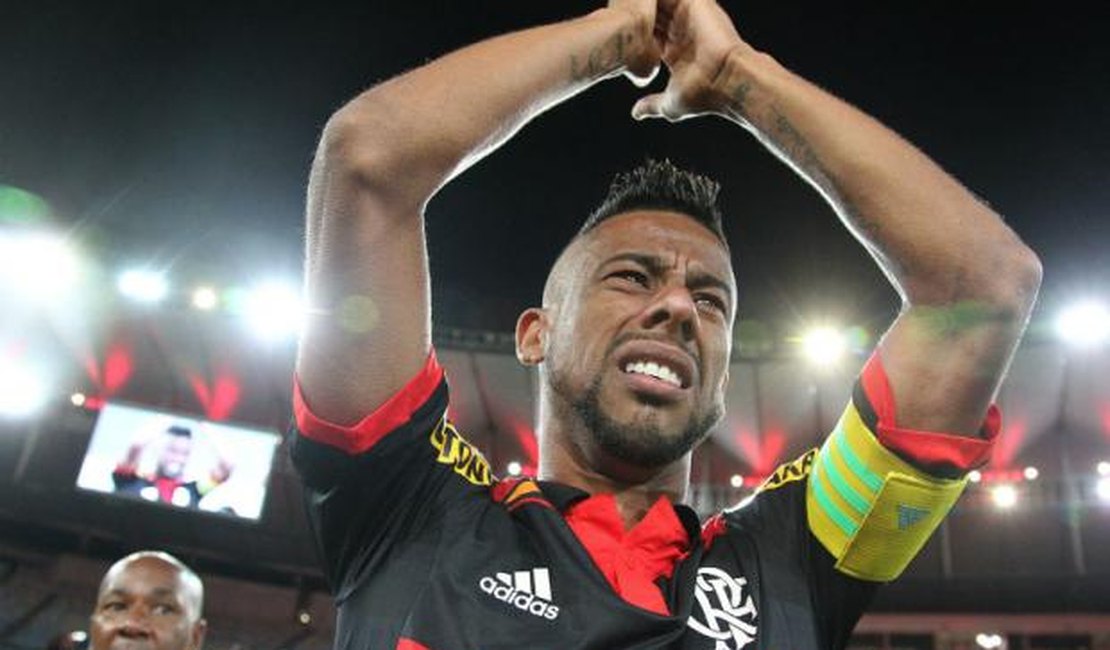 Flamengo diz adeus a Léo Moura com vitória sobre o Nacional