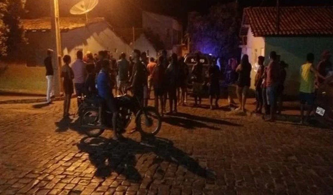 Candidato a vereador é assassinado a tiros dentro da própria casa