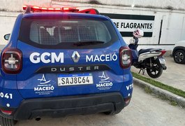 Guarda Municipal prende indivíduos após confusão por dívida de R$ 5 na orla de Maceió