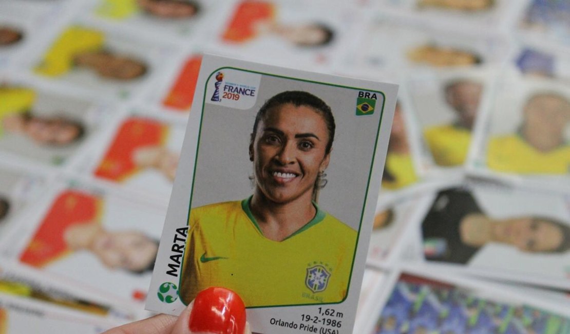 Alagoana Marta será homenageada em álbum de figurinhas  da Copa do Mundo feminina