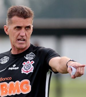 Vagner Mancini lamenta eliminação, mas avisa: 'A grandeza do Corinthians vai voltar'