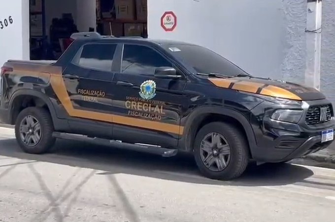 CRECI e Procon realizam operação e flagram sete pessoas trabalhando ilegalmente como corretor de imóveis