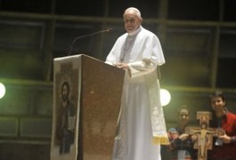 Papa doa R$ 11,7 milhões para ajudar no pagamento de dívida da JMJ