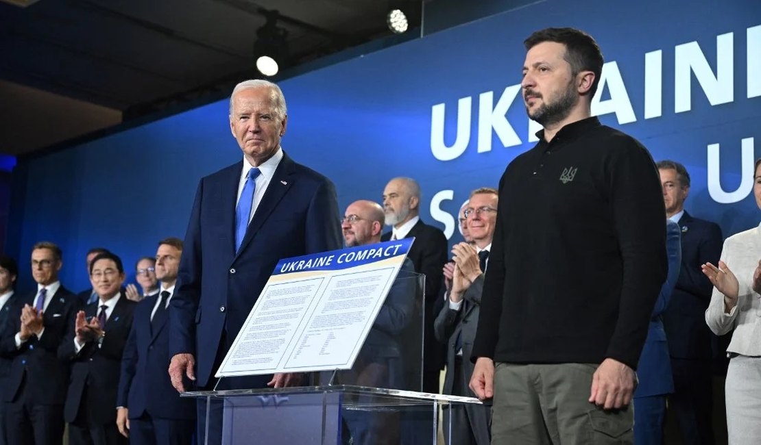 Biden chama Zelensky de Putin em encontro da Otan nos EUA