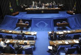 Senado retoma hoje os trabalhos com passe livre na pauta