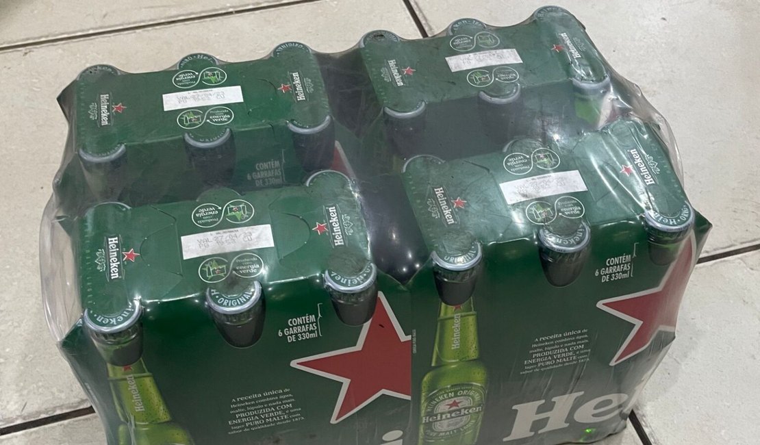 Homem é preso após entrar em supermercado para furtar garrafas de Heineken