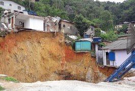 Número de brasileiros em áreas de risco passa de 8 milhões, diz IBGE