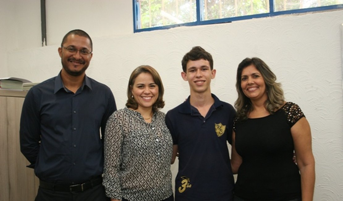 Estudante da rede estadual representará Alagoas em evento da Google na Califórnia