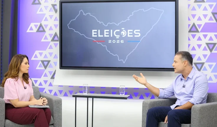 Em sabatina na TV Pajuçara, Renan Filho anuncia Cartão Escola 1000 e programa habitacional com recursos próprios