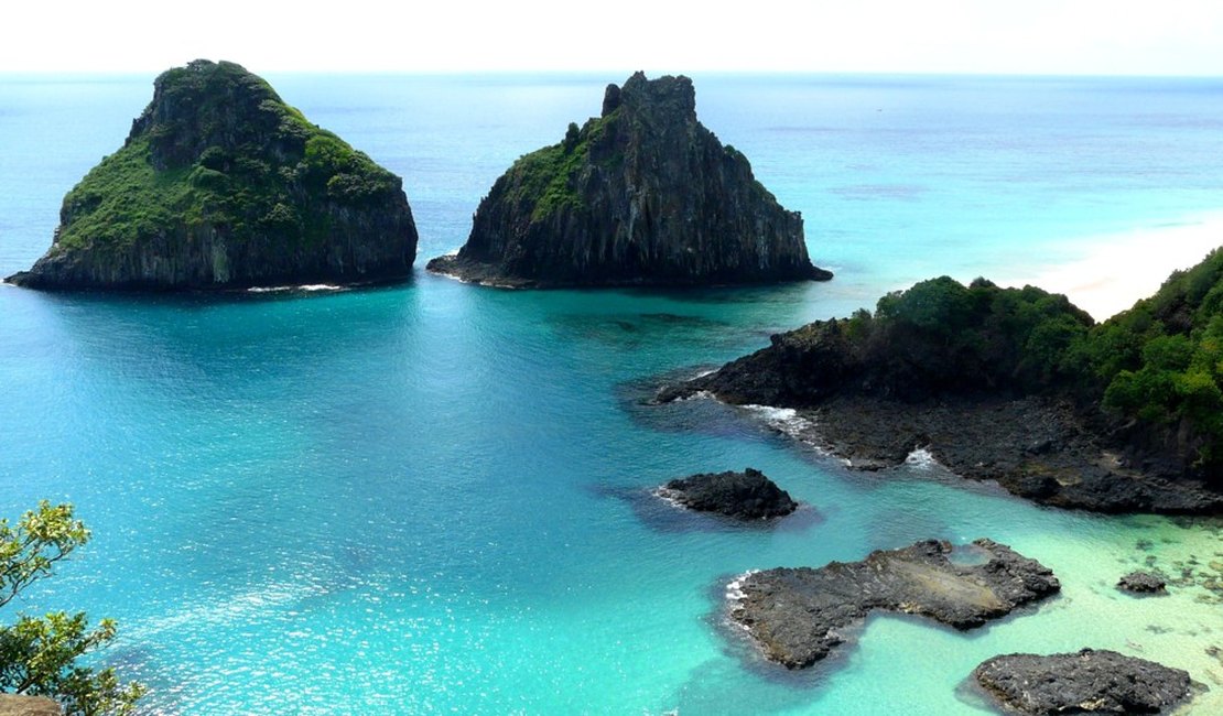 Turista de SP morre após mergulho em Fernando de Noronha