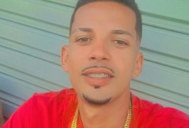 Jovem é executado na porta de casa por homens armados em São Miguel dos Campos