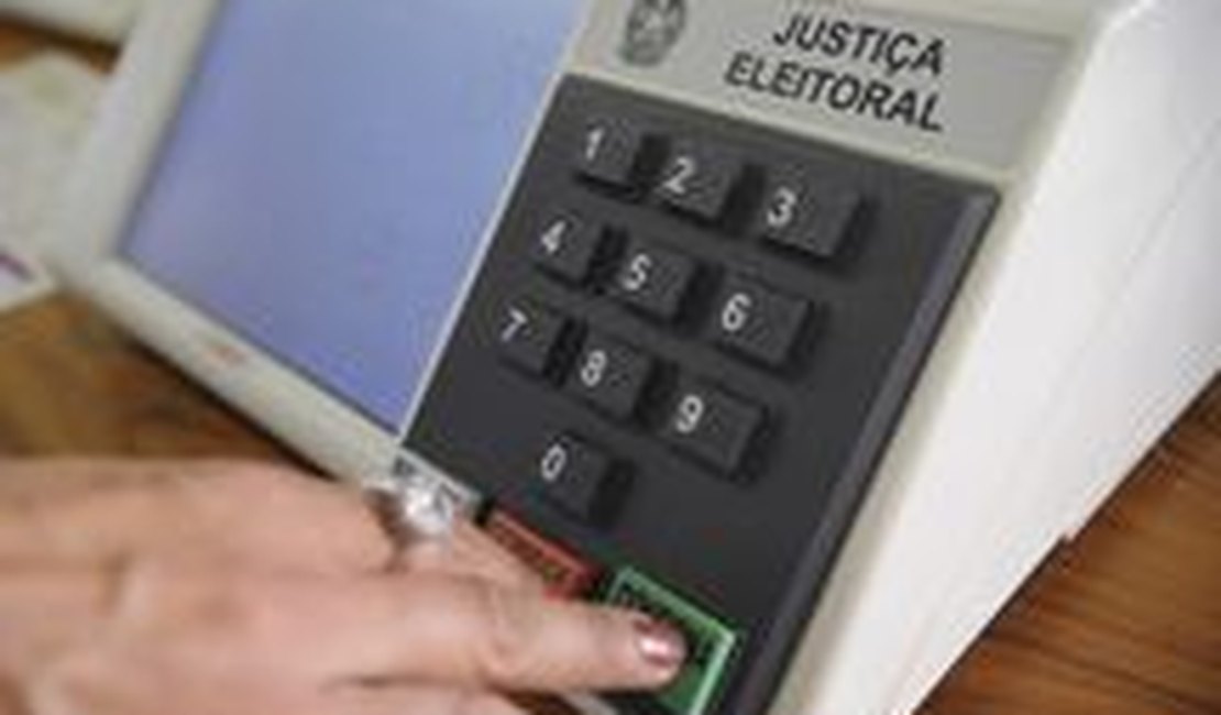 Temer libera R$ 150 milhões para eleições municipais