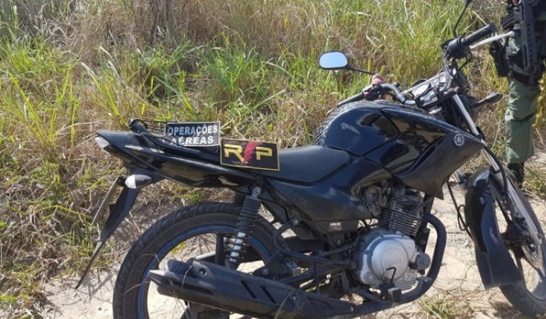 Radiopatrulha e Falcão 4 recuperam motocicleta roubada em Arapiraca
