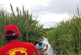 Cadáver é encontrado boiando em barragem de Delmiro Gouveia