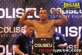 Arapiraquense Walisson Pereira vence no Coliseu Extreme Fight 10