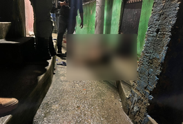 Homem é executado com tiros e pauladas no Morro do Ary, em Maceió