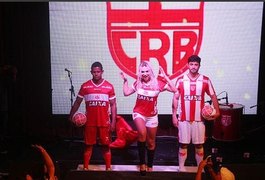 CRB realiza evento de lançamento de novo uniforme com 'Mendigata'