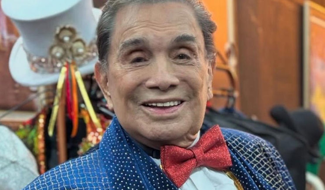 Ator Dedé Santana é internado em Goiânia após passar mal