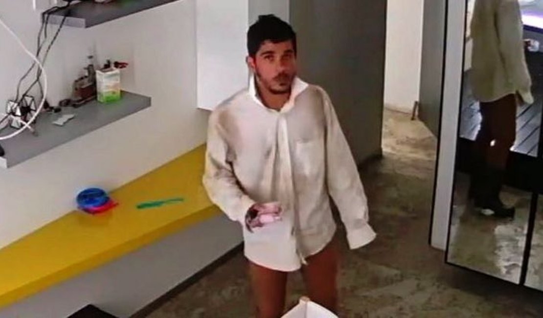 Jovem se entrega e diz que invadiu casa em condomínio de luxo porque foi 'fácil'