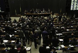 Câmara retoma discussões sobre reformas trabalhista e da Previdência